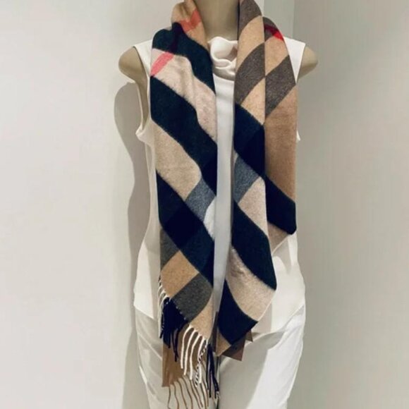 Burberry Half Mega Cashmere Bandana Scarf - Picture 5 of 8